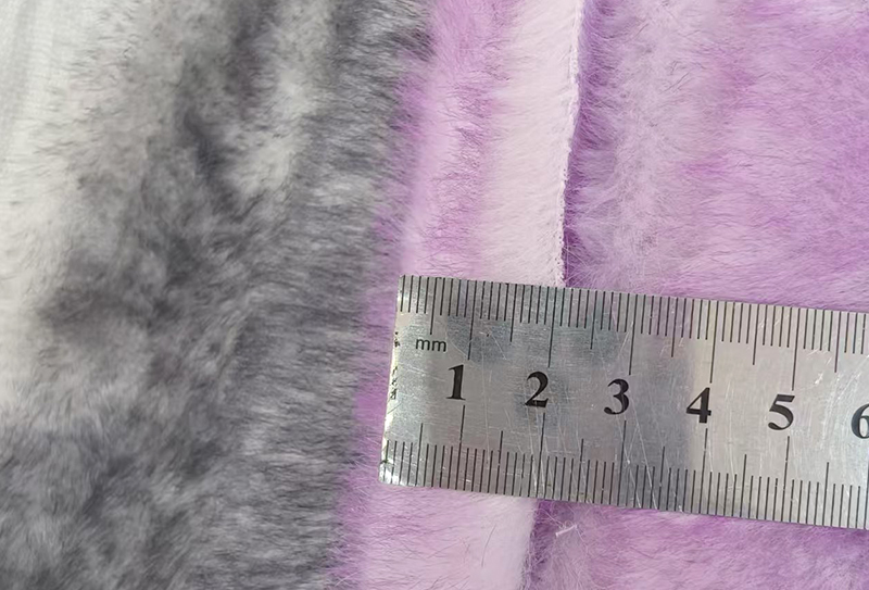 700g Makapal na 165cm rainbow mink imitation fox fur fabric na angkop para sa mga coat/manika/home blanket 700g Makapal na 165cm rainbow mink imitation fox fur fabric na angkop para sa mga coat/manika/home blanket