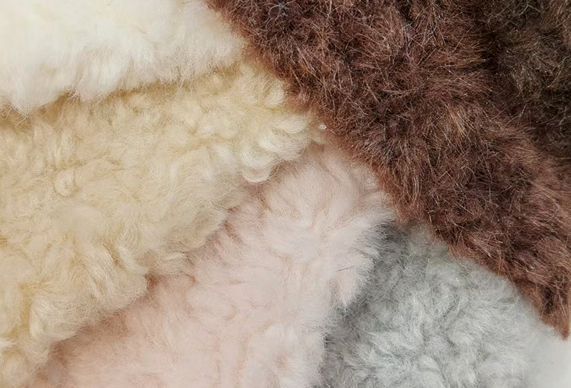 750mg*160cm Gardenia malaking particle plush fabric
