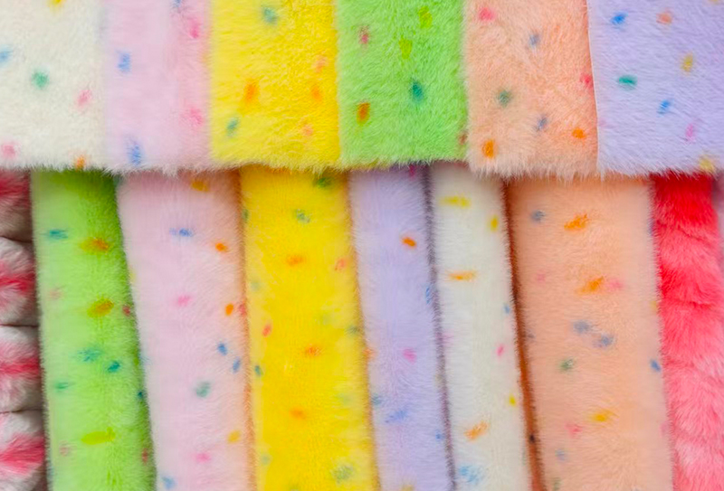 Purong polyester faux mink print na may mga makukulay na tuldok Purong polyester faux mink print na may mga makukulay na tuldok